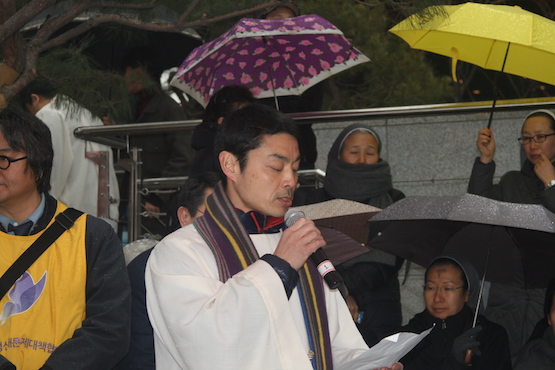 Japanese priest apologizes over ‘comfort women’
