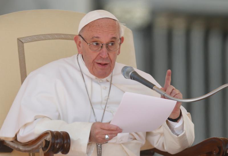 Shady business deals that threaten employment a ‘grave sin,’ pope says