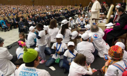Love is the best medicine, Pope Francis tells pediatric patients