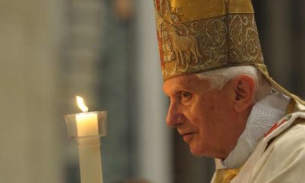Benedict XVI praises Cardinal Sarah as great ‘spiritual teacher’