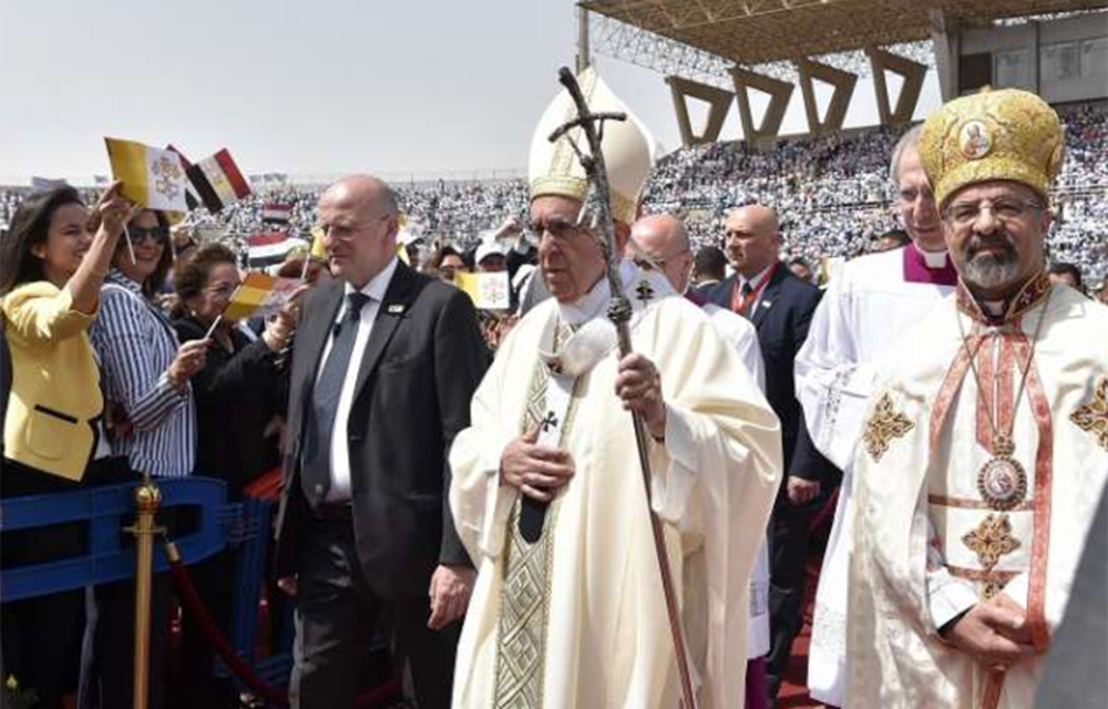 Our only ‘fanaticism’ should be love, Pope tells Egypt’s Catholics