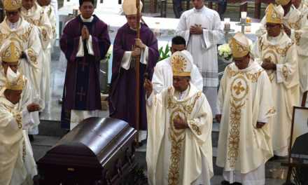 Military Bishop Tumulak laid to rest