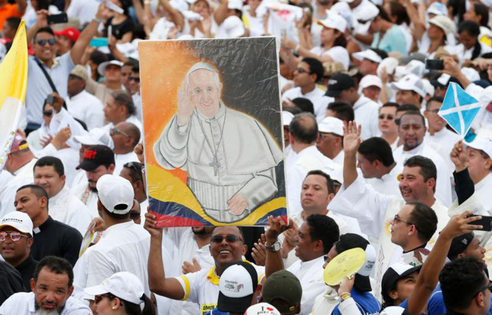 At final Mass in Colombia, pope calls for change of culture
