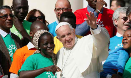 ‘Share the journey,’ embrace migrants, refugees, pope says