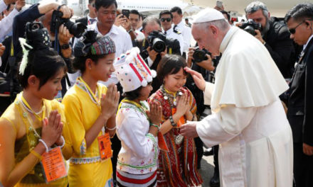 Pope meets generals after brief welcome by children in Myanmar