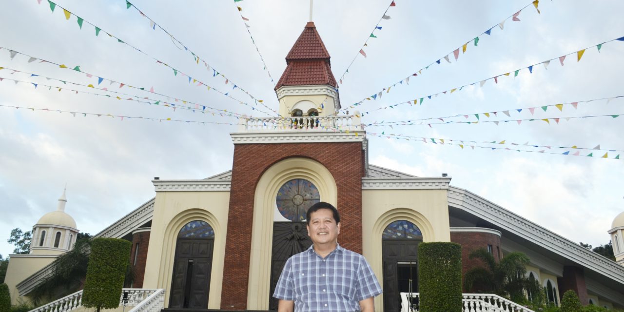 Parish gives street families free, hot dinners