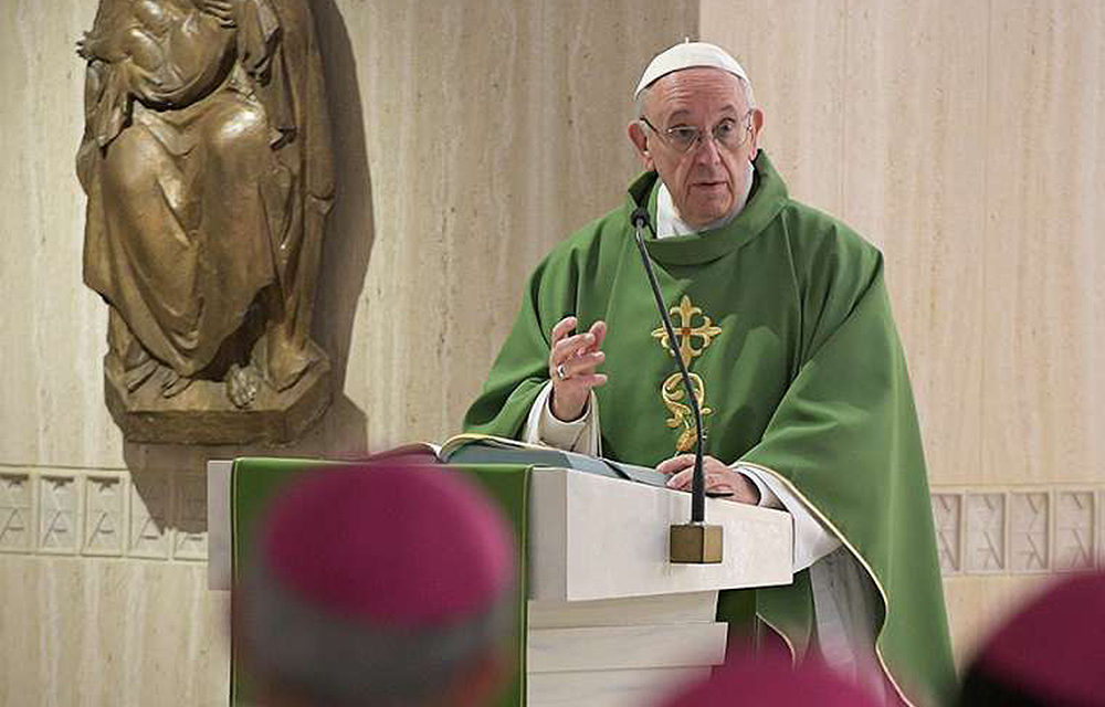 Pope Francis: Corrupt people can never be saints