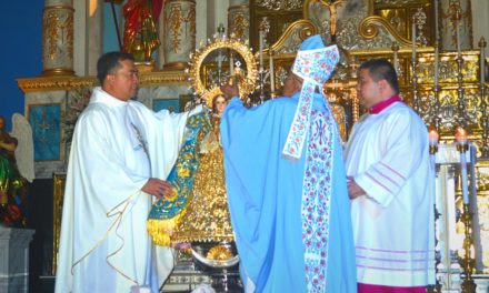 Virgin of La Purisima Concepcion episcopally crowned