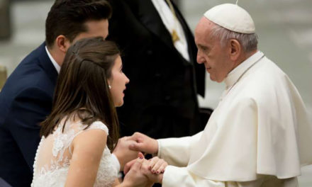 Pope Francis: Marriage prep should be more than a few parish meetings