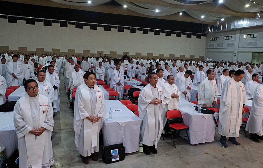 CBCP issues prayer for the closing of the  Year of the Clergy and Consecrated Persons