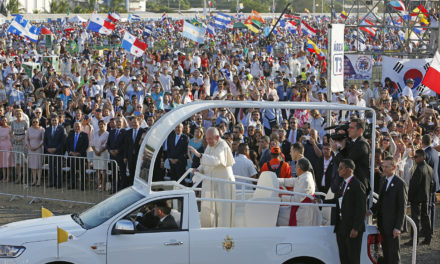 Global encounter of WYD challenges nationalism, walls, pope says