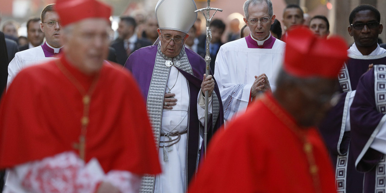 Lent begins with reminder of all that fades away, pope says