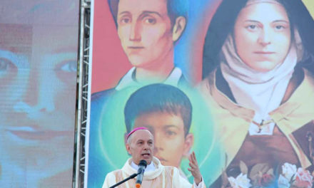 Papal nuncio to join Filipino children in praying for peace