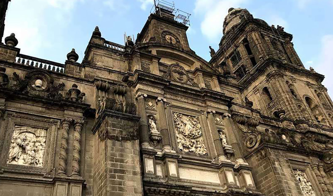 Abortion rights activists try to burn Mexico City cathedral