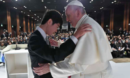 Meeting with disaster victims, pope says human suffering demands a response