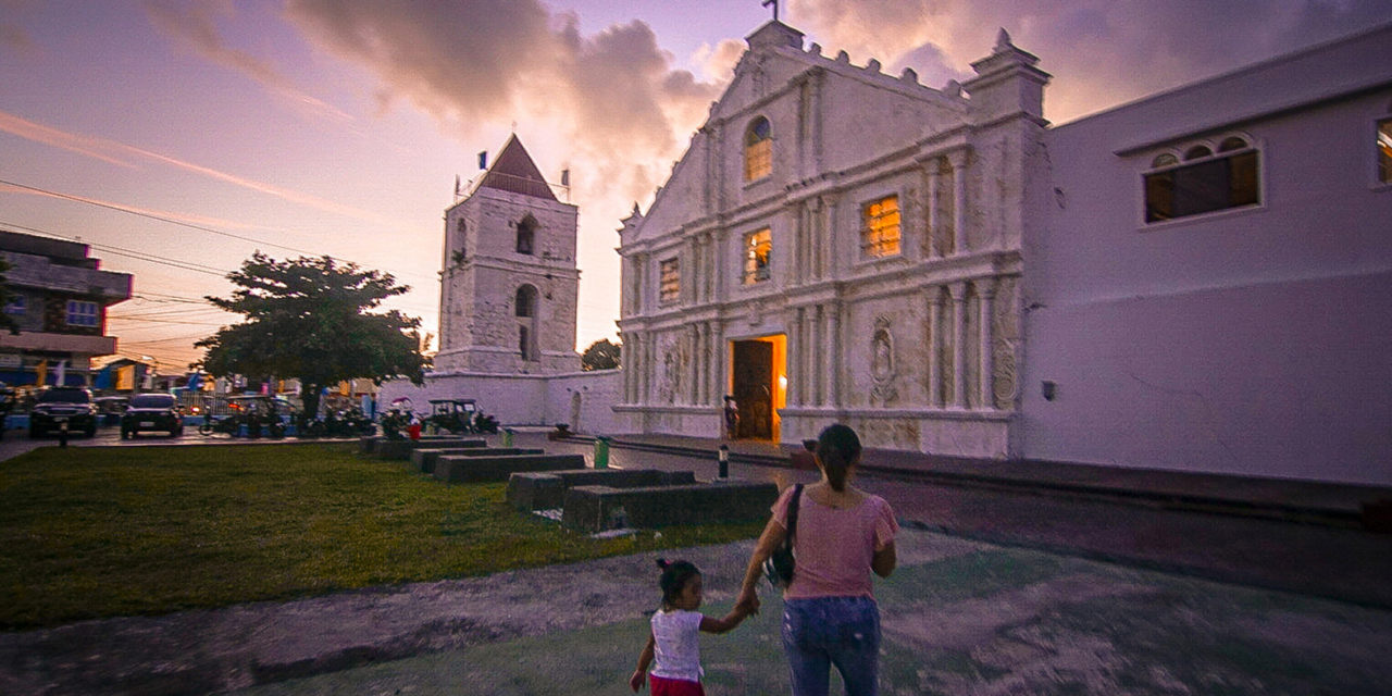 Guiuan town reconsecrates church damaged by Yolanda