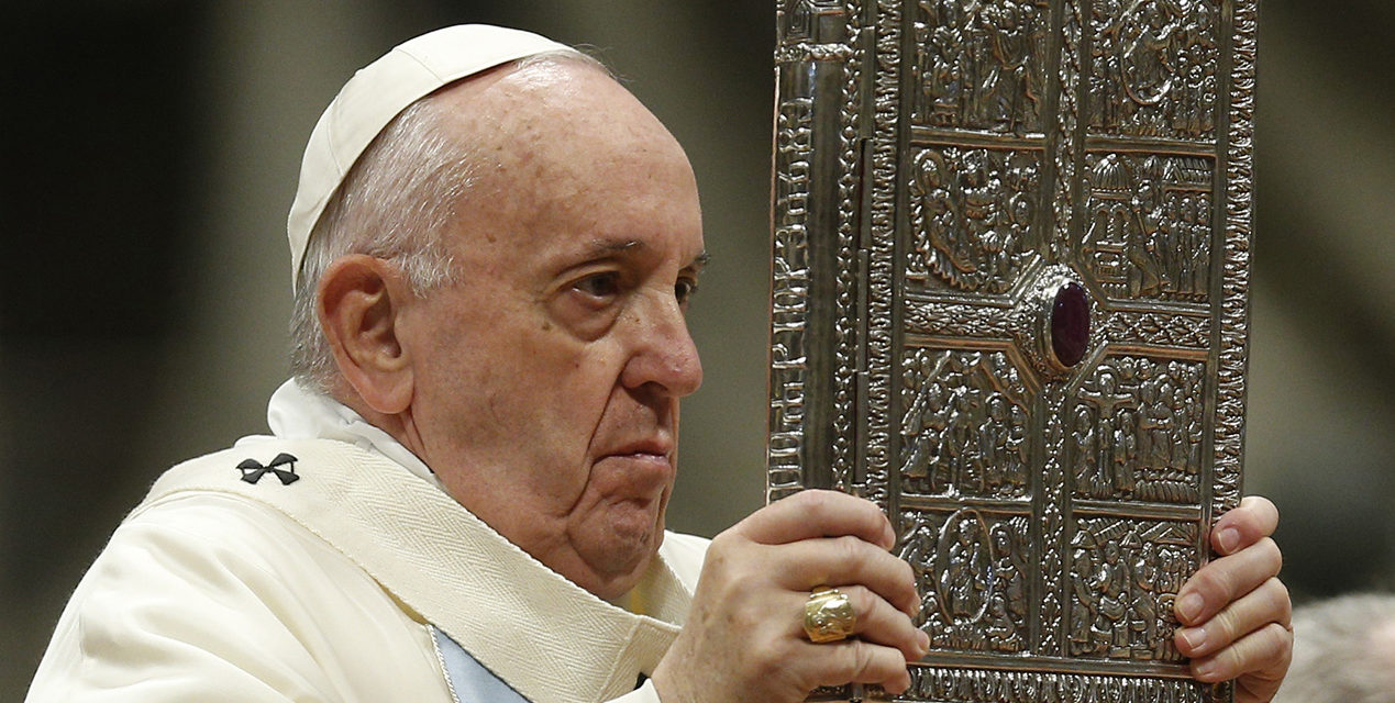 Pope sets special day to honor, study, share the Bible
