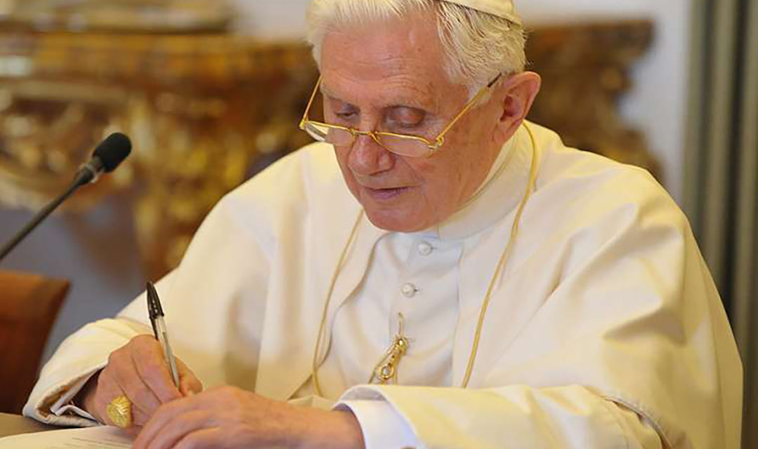 Archbishop Ganswein: Benedict XVI wrote text, but did not agree to be book’s co-author