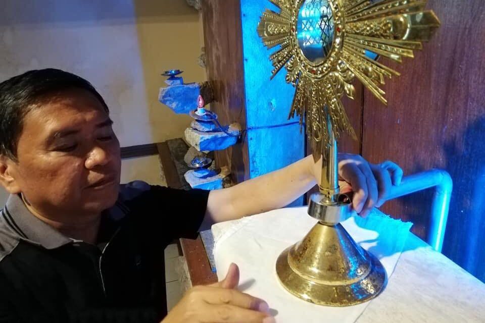 ‘Blessed Sacrament’ stolen from Negros Oriental church
