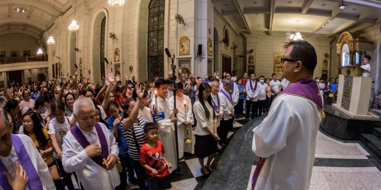 More dioceses across PH cancel public Masses
