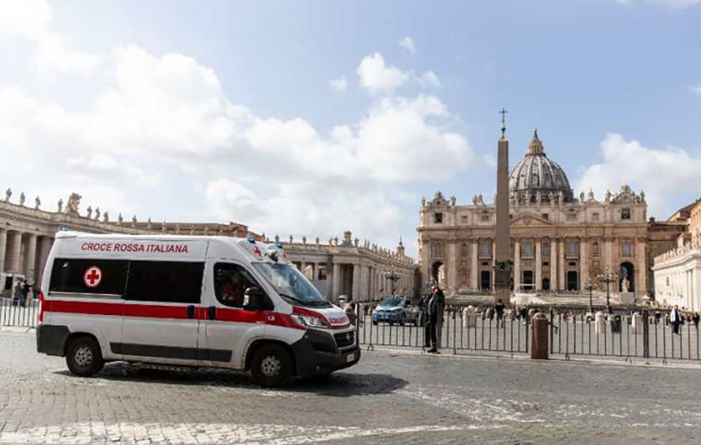 Diocese of Rome cancels all public Masses, announces day of fasting and prayer