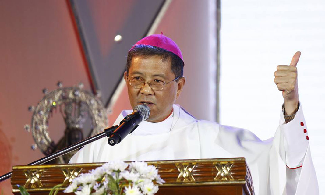 Remember politicians in prayer, bishop says