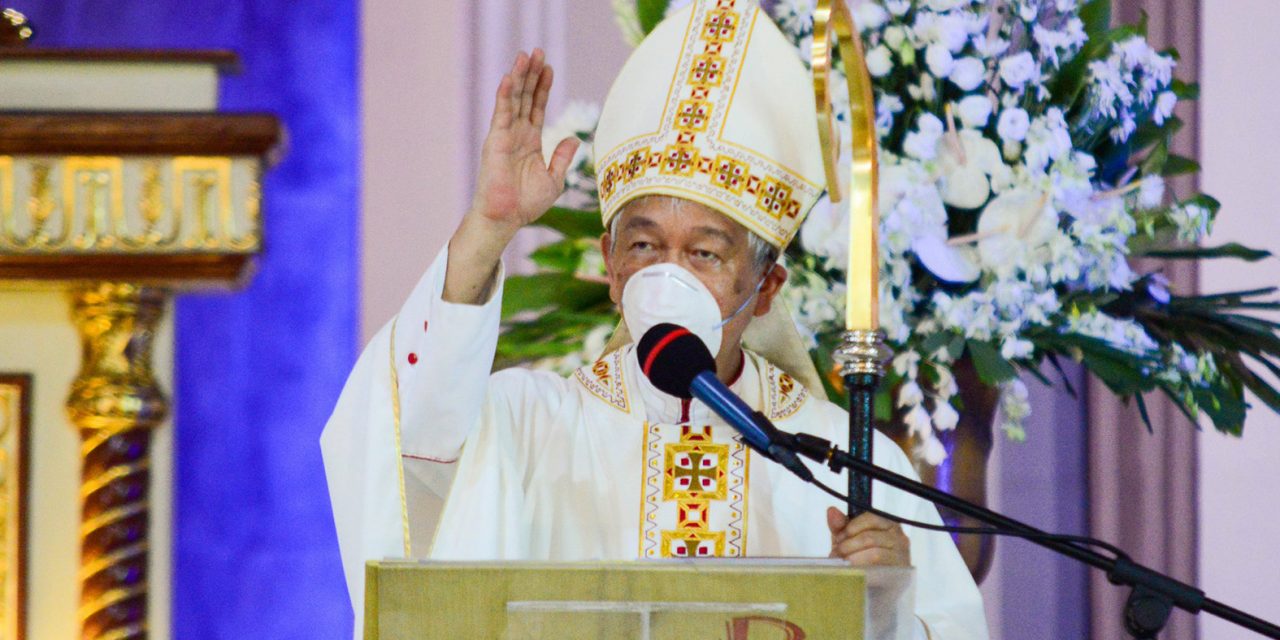 Manila bishop calls for younger church volunteers