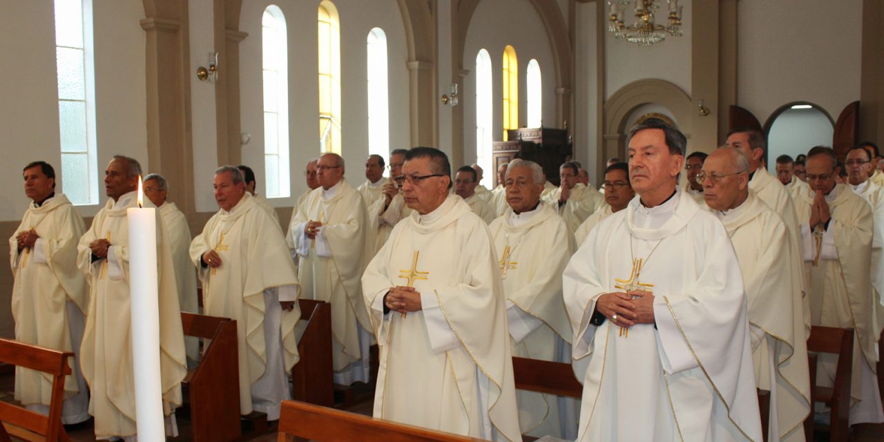 Colombian bishops pray for peace following murder of 13 young people