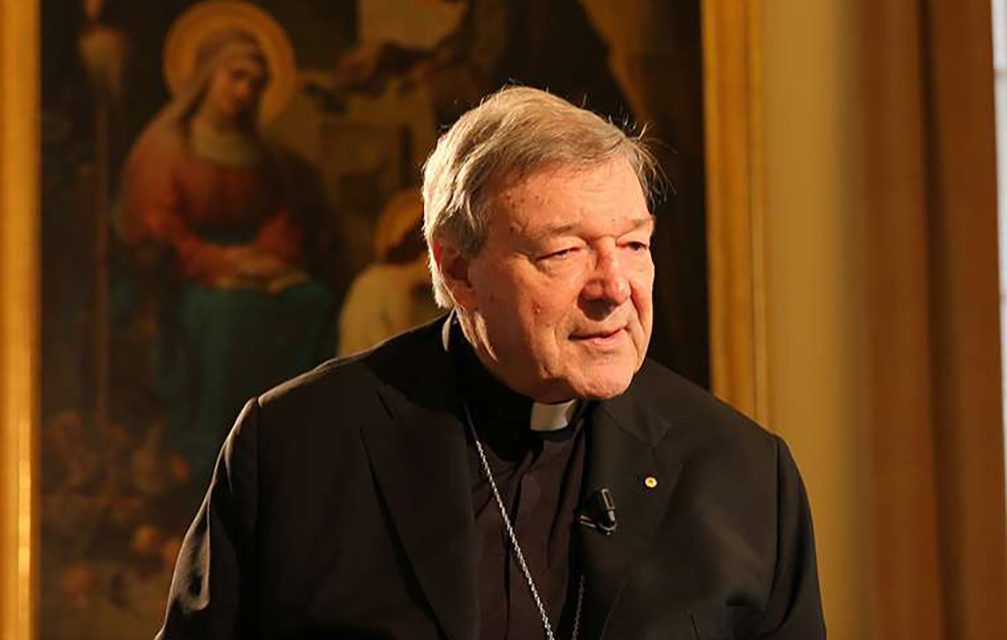 Cardinal Pell thanks Pope Francis after Cardinal Becciu resigns