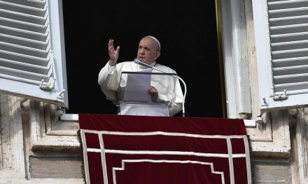 Pope Francis: Stretch out your hand to the poor