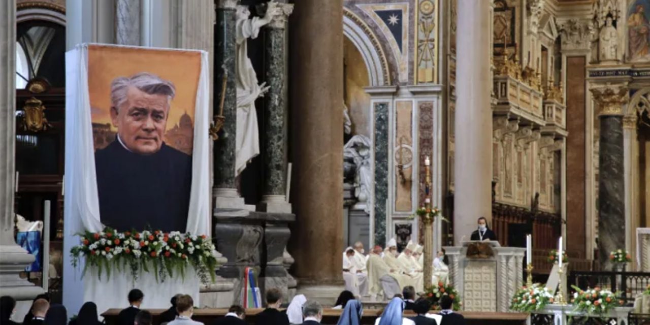 Polyglot priest beatified after miraculous healing of unborn baby