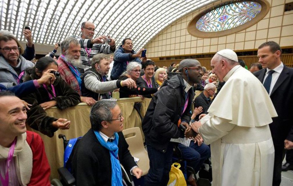 Rwandan man suspected of killing French Catholic priest reportedly met Pope Francis in 2016