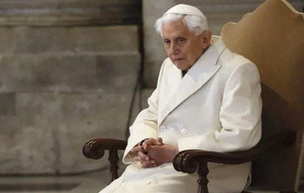 Archbishop Gänswein: Benedict XVI is praying for victims in wake of Munich abuse report