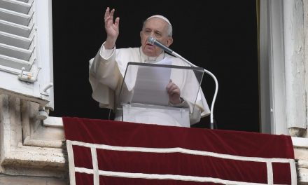 Pope Francis appeals for end to ‘tragic’ Ukraine conflict