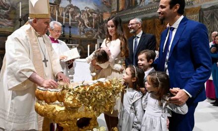 Pope Francis: Celebrate the date of your baptism like a birthday