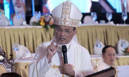 Imitate Mary’s humility, Lipa archbishop tells devotees
