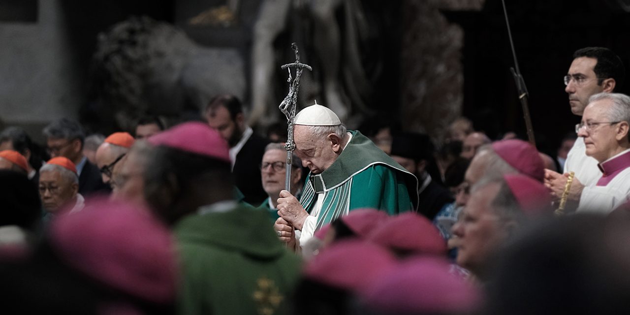 At synod close, Pope Francis warns against ‘idolatry disguised as spirituality’