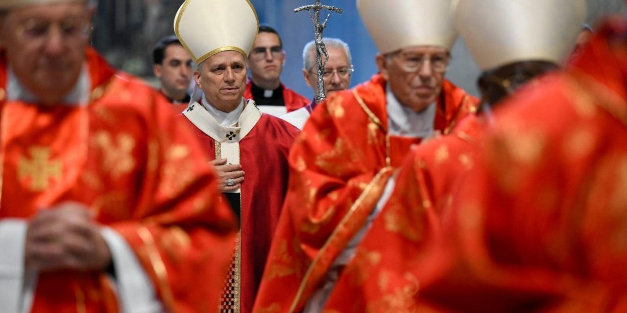 Pope Leo XIV celebrates Mᴀss in suffrage for deceased prelates | CBCPNews