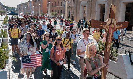 New study examines growing interest in Catholic faith