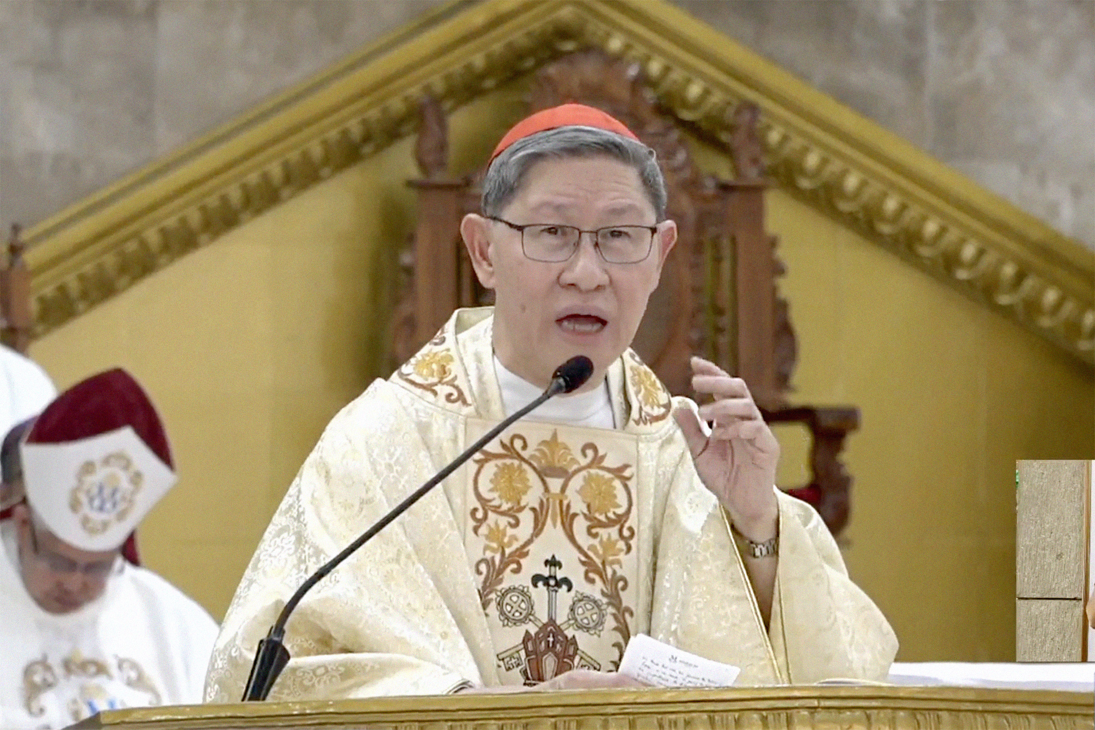 Cardinal Tagle says Catholic homilies must come from faith, not AI