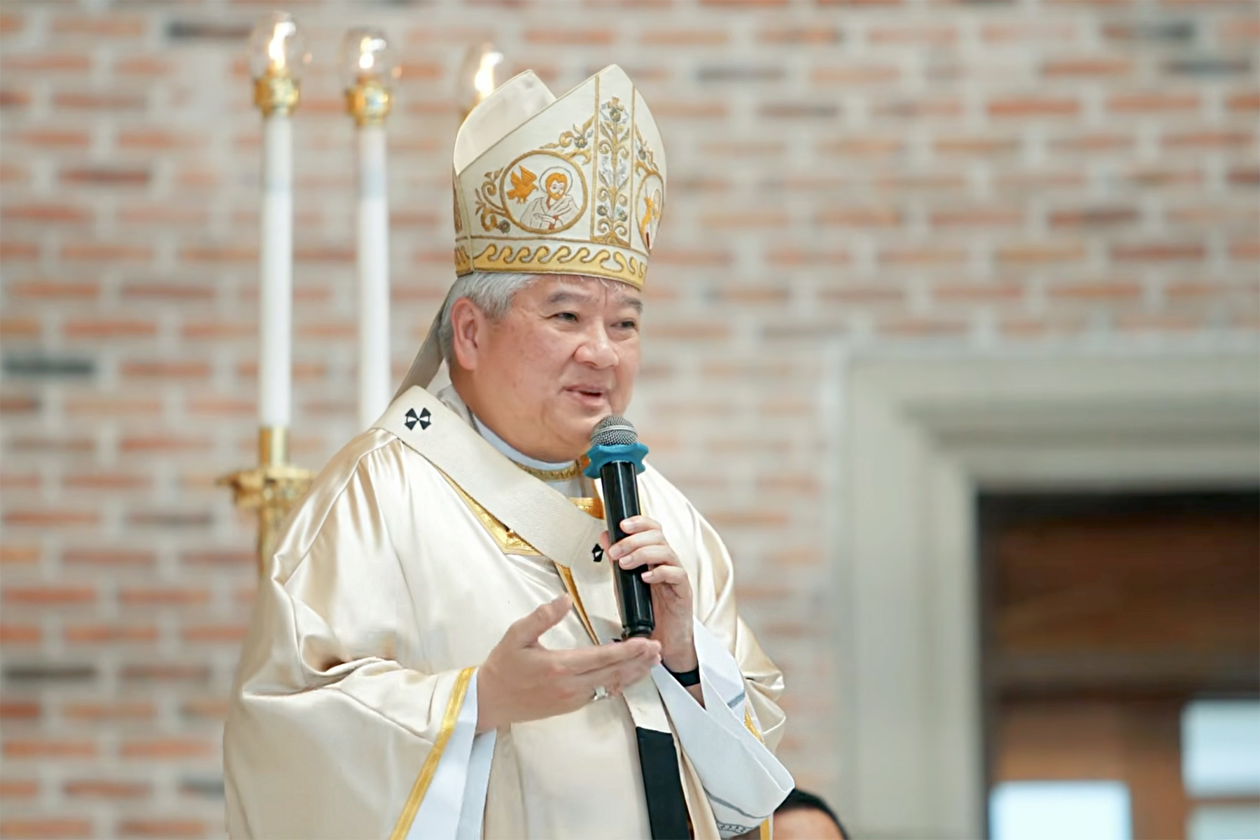 Archbishop urges firm but peaceful defense of West Philippine Sea